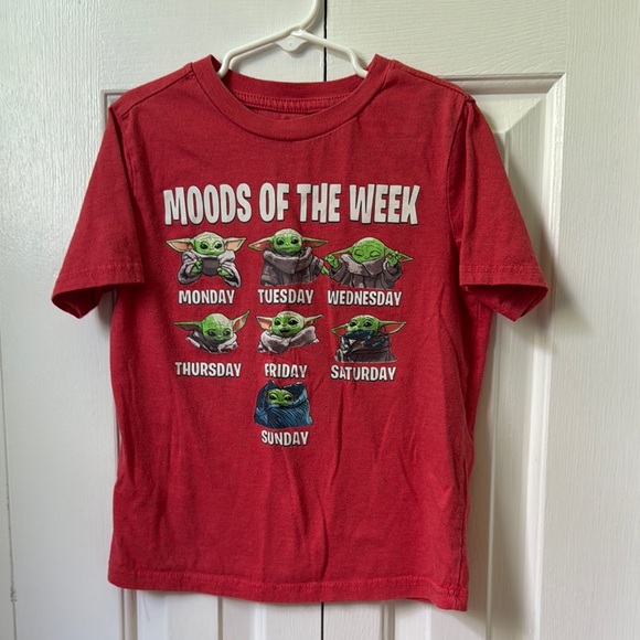 Star Wars Baby Yoda Grogu Moods of the Week Short Sleeve Shirt - Picture 1 of 5